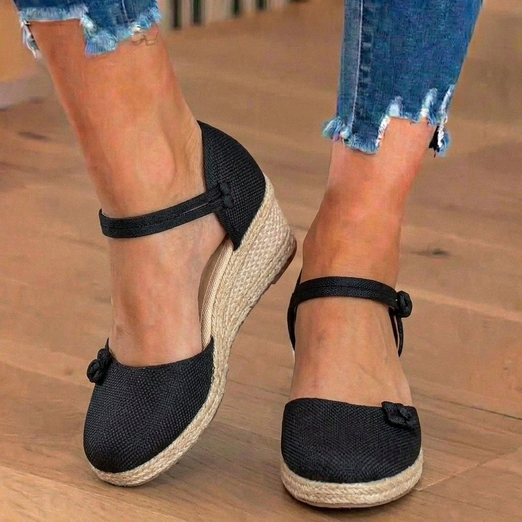 Graceful Orthopedic Sandals for Modern Look