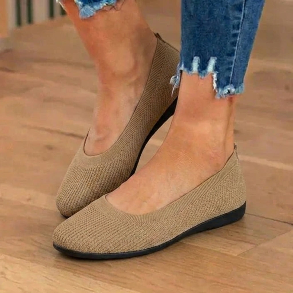 Elegant Orthopedic Sneakers for Every Step*