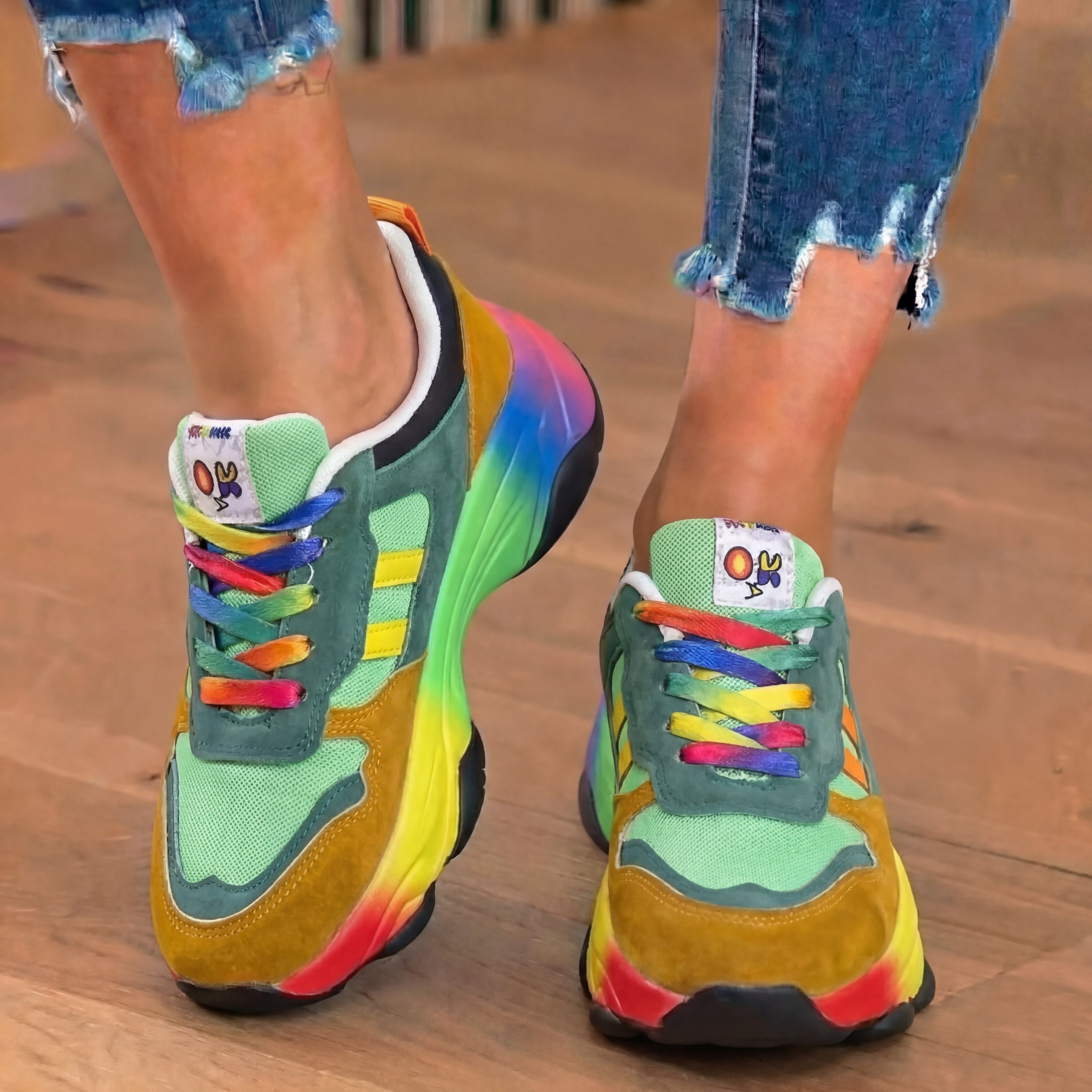 Classic Orthopedic Sneakers with Timeless Style