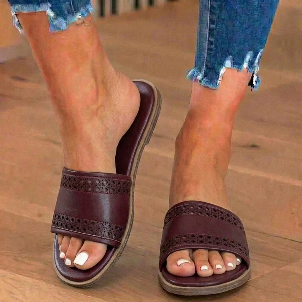 Chic Orthopedic Slippers with Unique Design